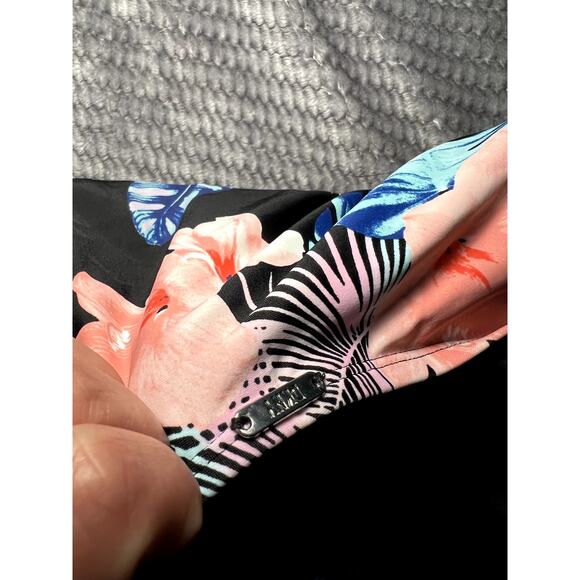 DKNY tummy control floral halter swimsuit womens large tropical vacation travel - Picture 7 of 8